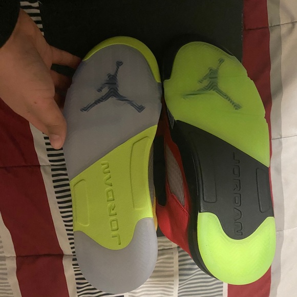Jordan 5 what the - Picture 3 of 5
